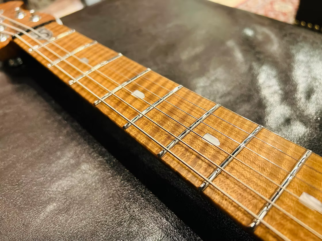 Ernie Ball Music Man JP15 Tiger Eye