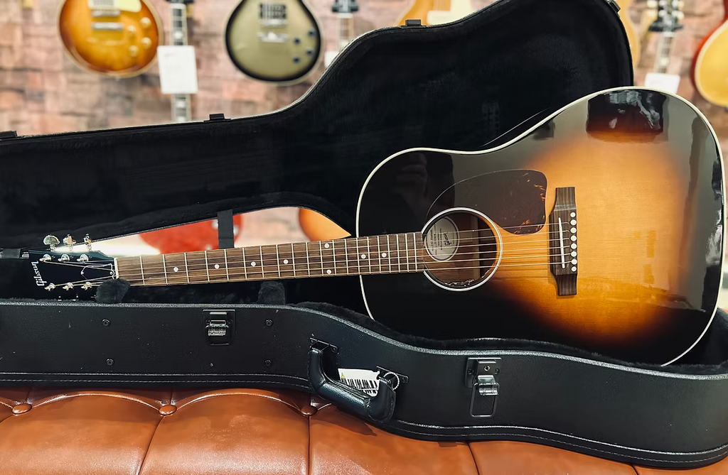 Gibson J-45 Standard Vintage Sunburst