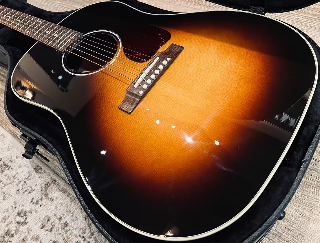 Gibson J-45 Standard Vintage Sunburst