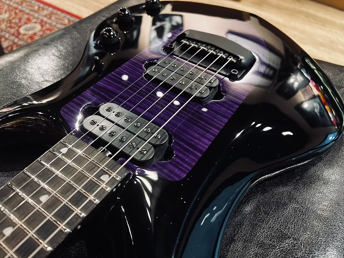 Ernie Ball Music Man Majesty Wisteria Blossom