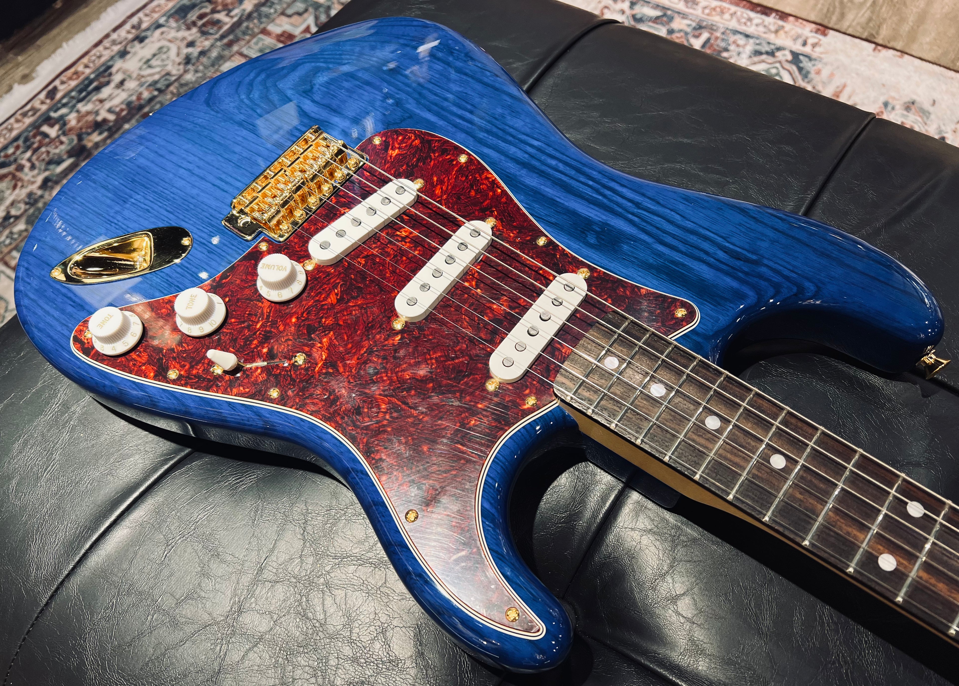 Fender Japan Traditional  60s Stratocaster Trans Blue