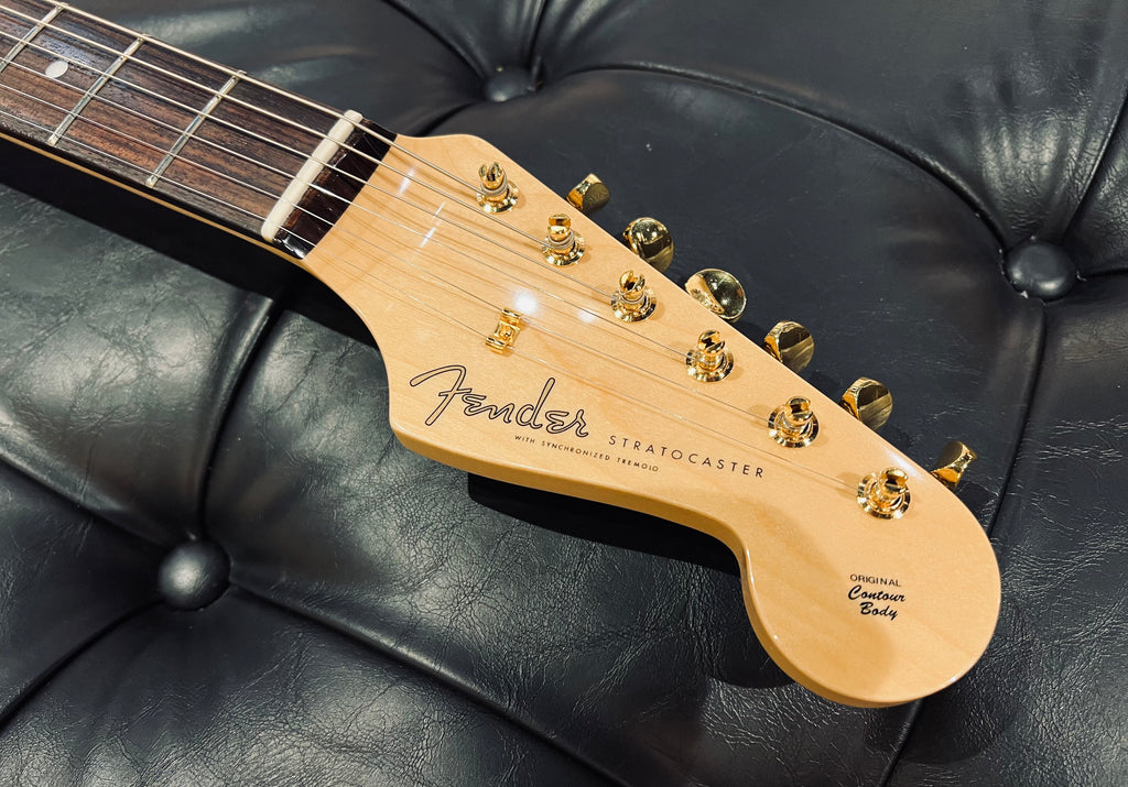 Fender Japan Traditional  60s Stratocaster Trans Blue