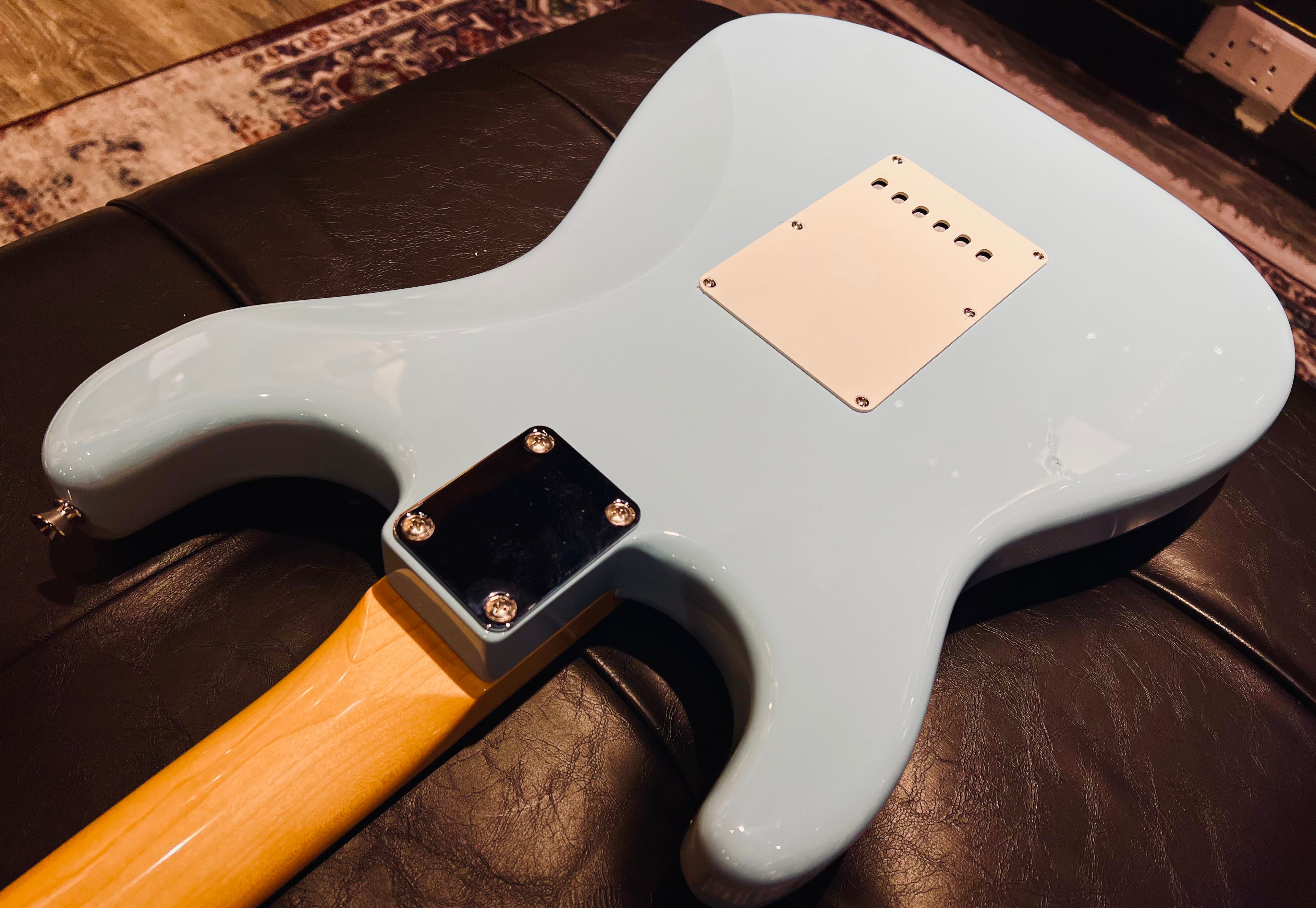 Fender Japan Traditional  60s Stratocaster Daphne Blue