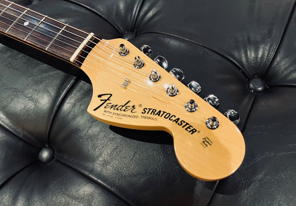 Fender Japan Traditional Late 60s Stratocaster Shell Pink