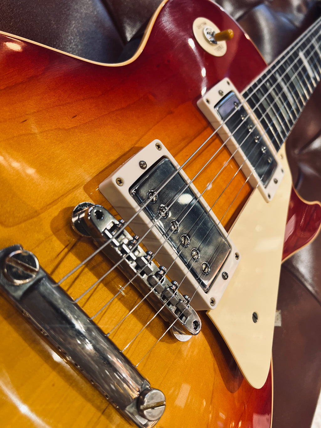 Gibson Custom 1958 Les Paul Standard Washed Cherry