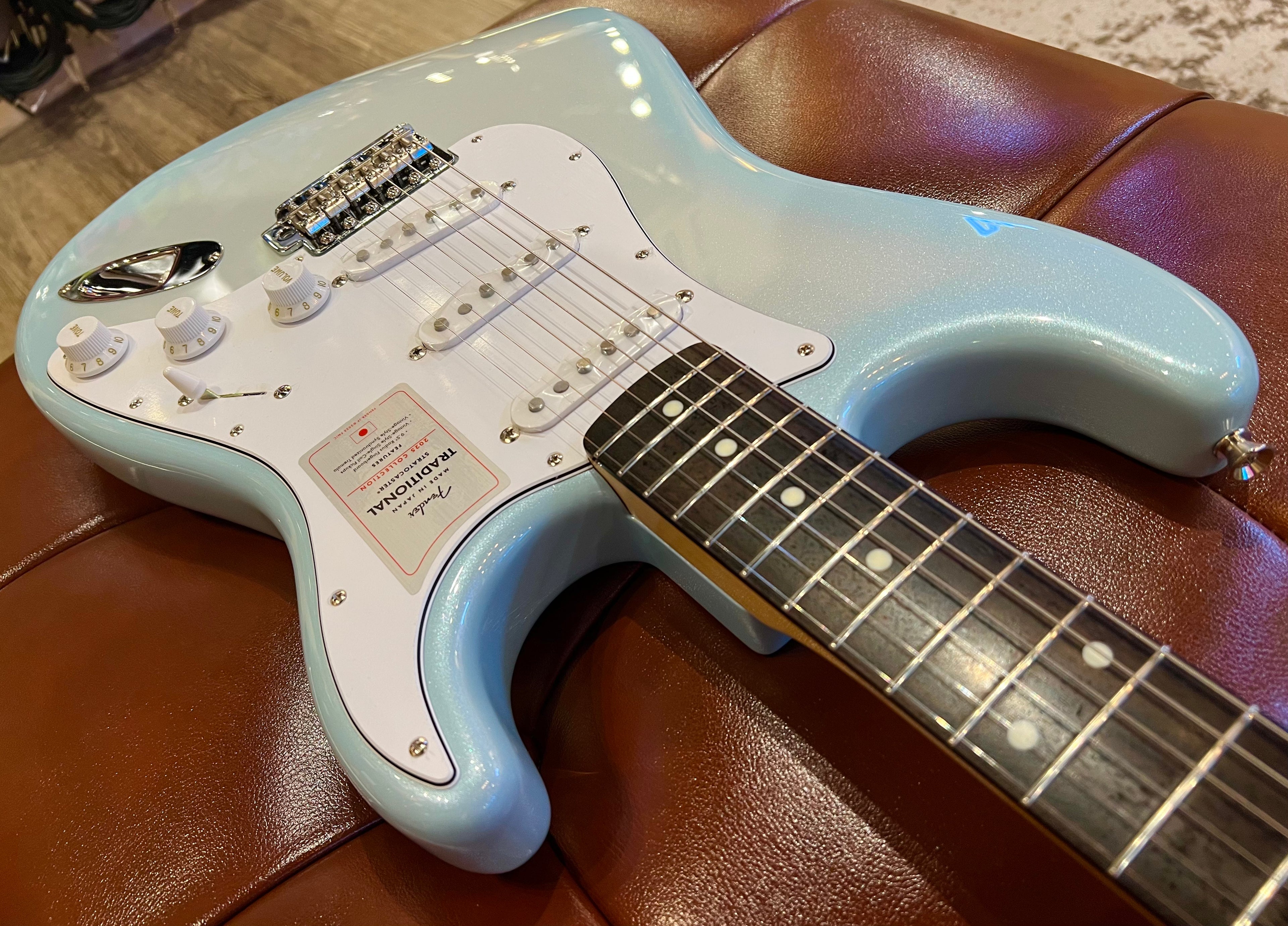 Fender Japan 60s Stratocaster Stardust Blue