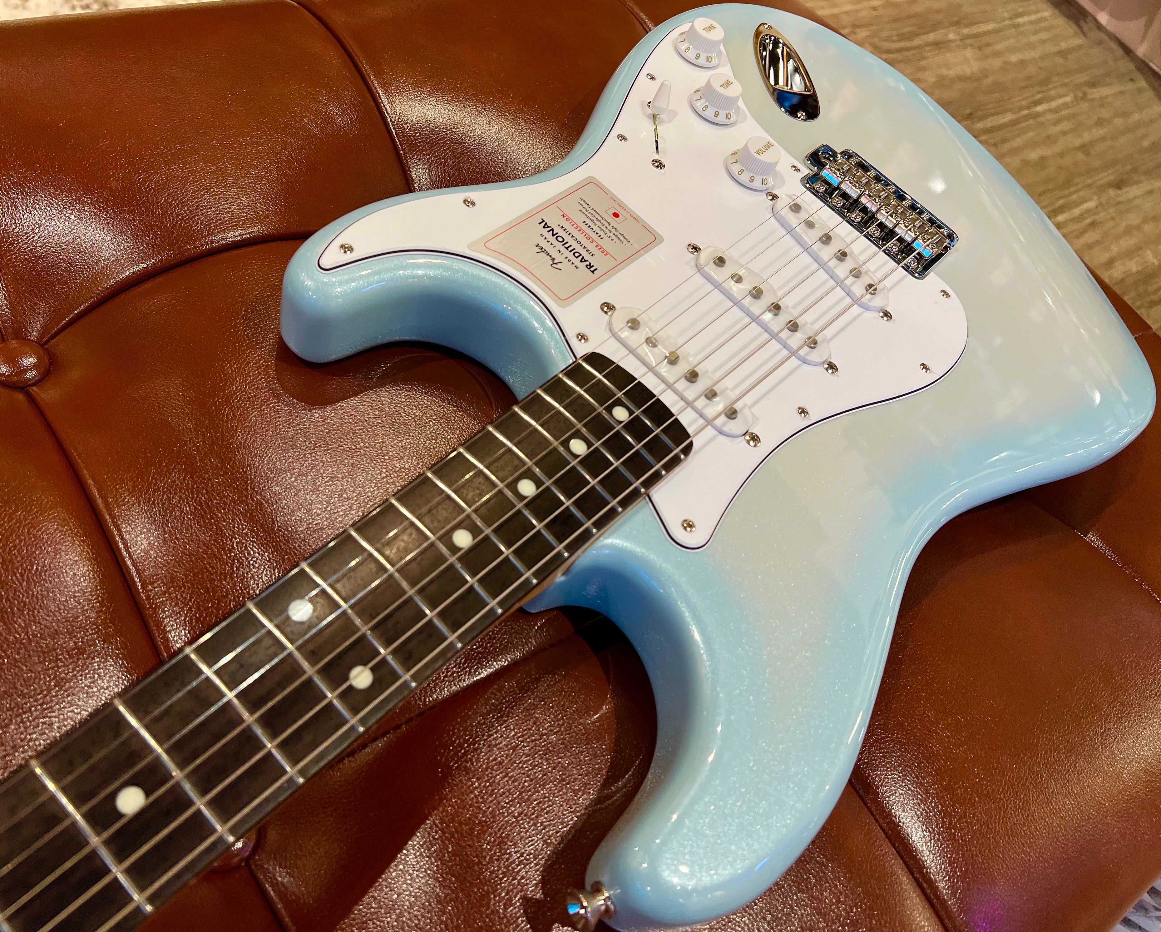 Fender Japan 60s Stratocaster Stardust Blue