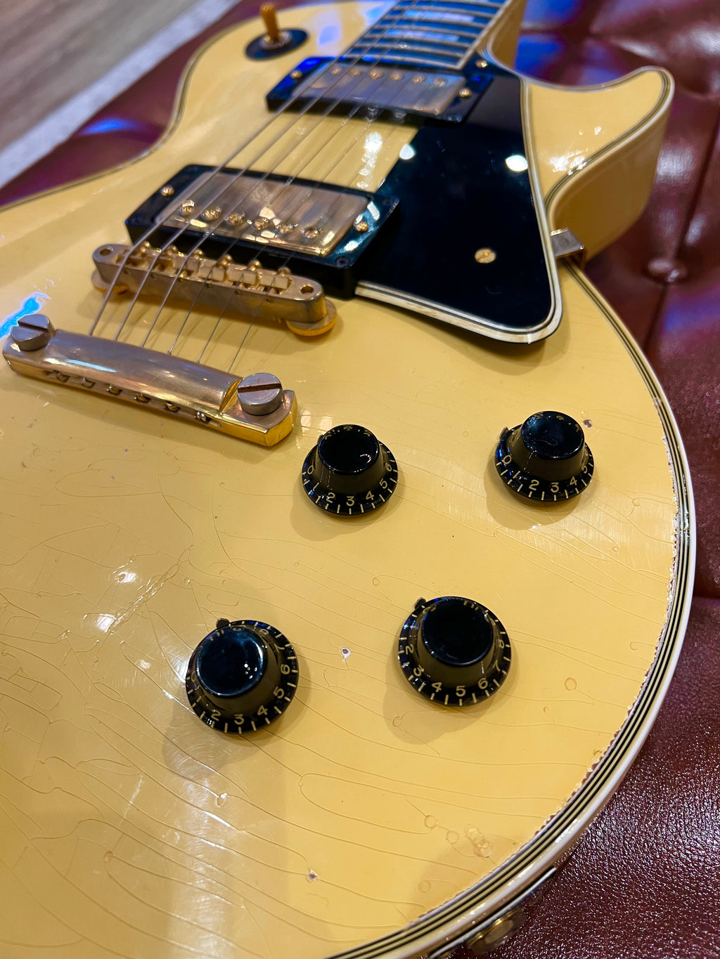 Gibson Custom 1957 Les Paul Custom Murphy Lab Heavy Aged Antique White