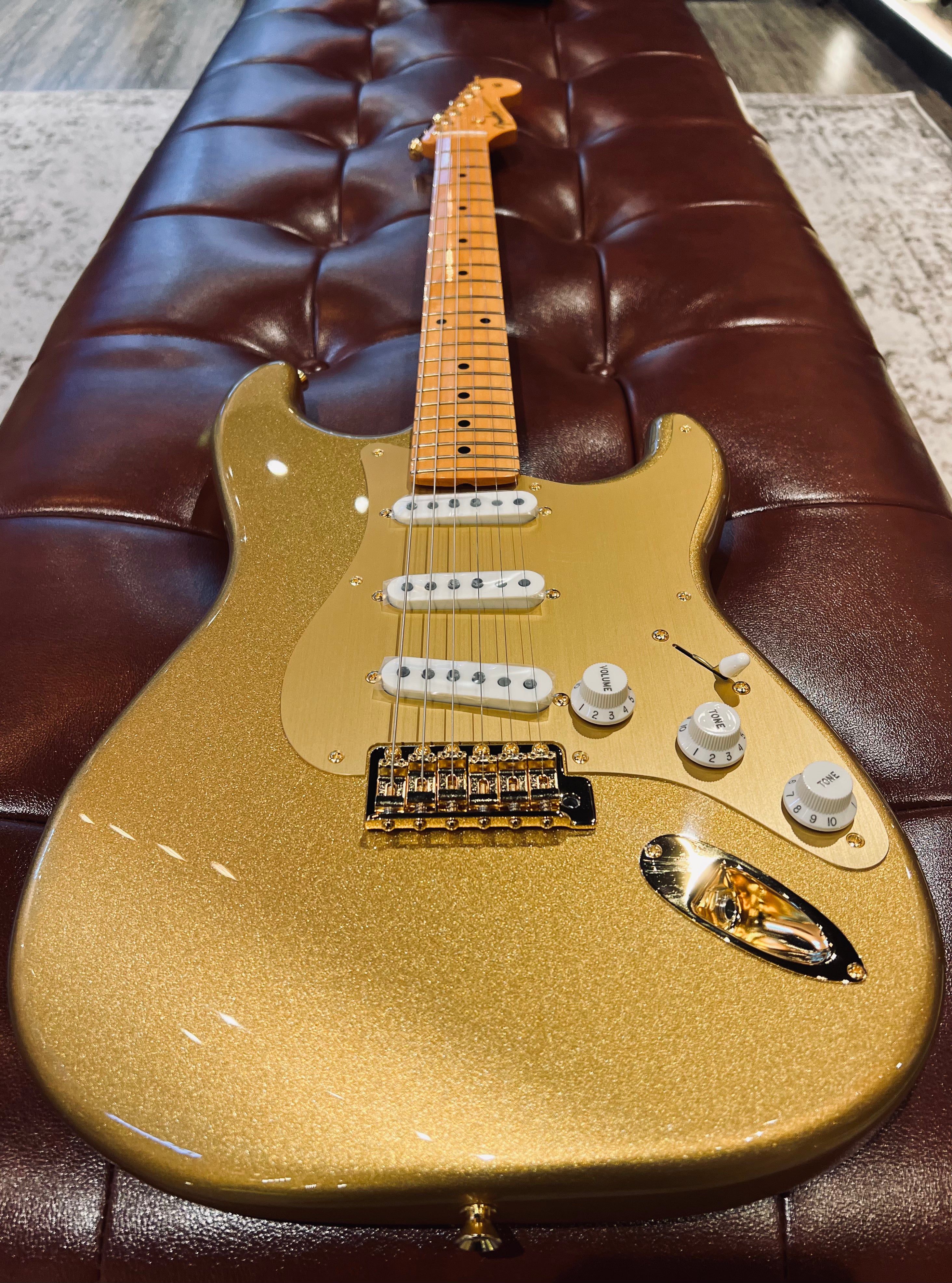 Fender FSR Aztec Gold