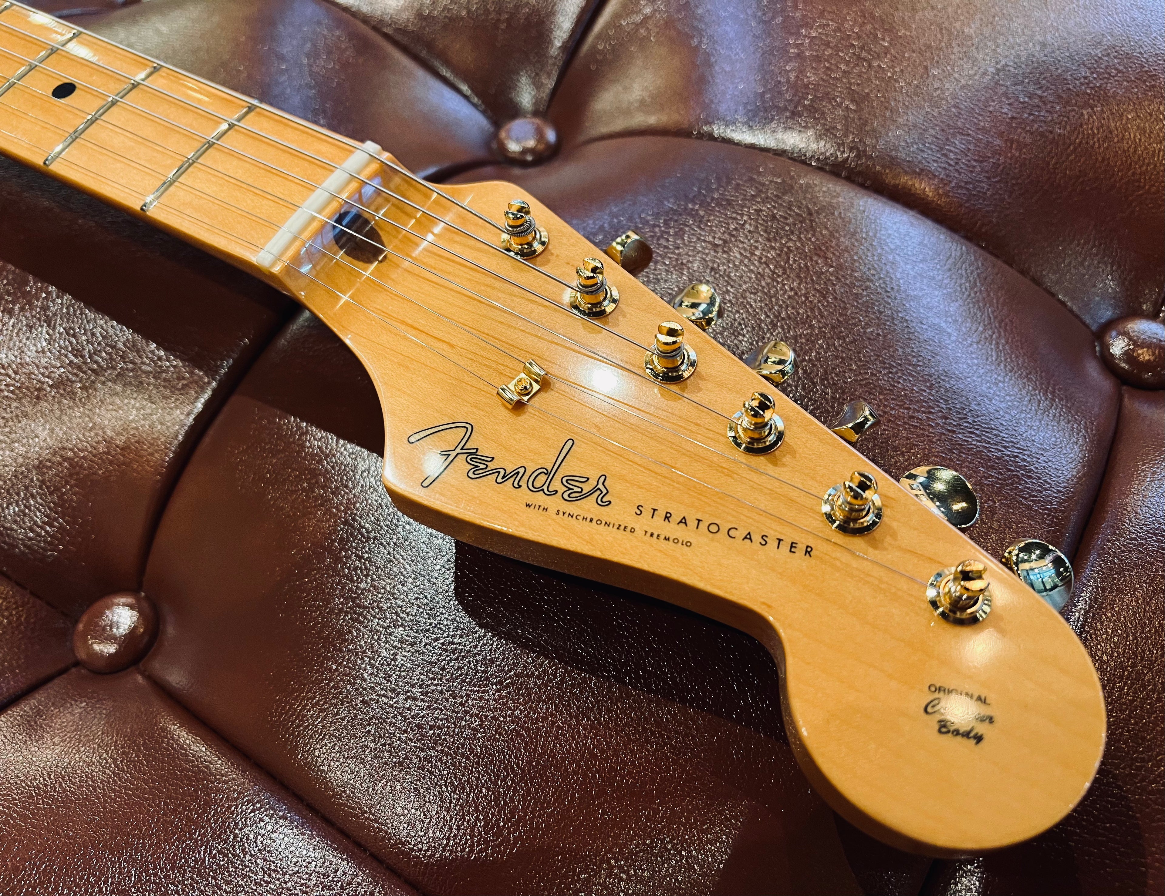 Fender FSR Aztec Gold