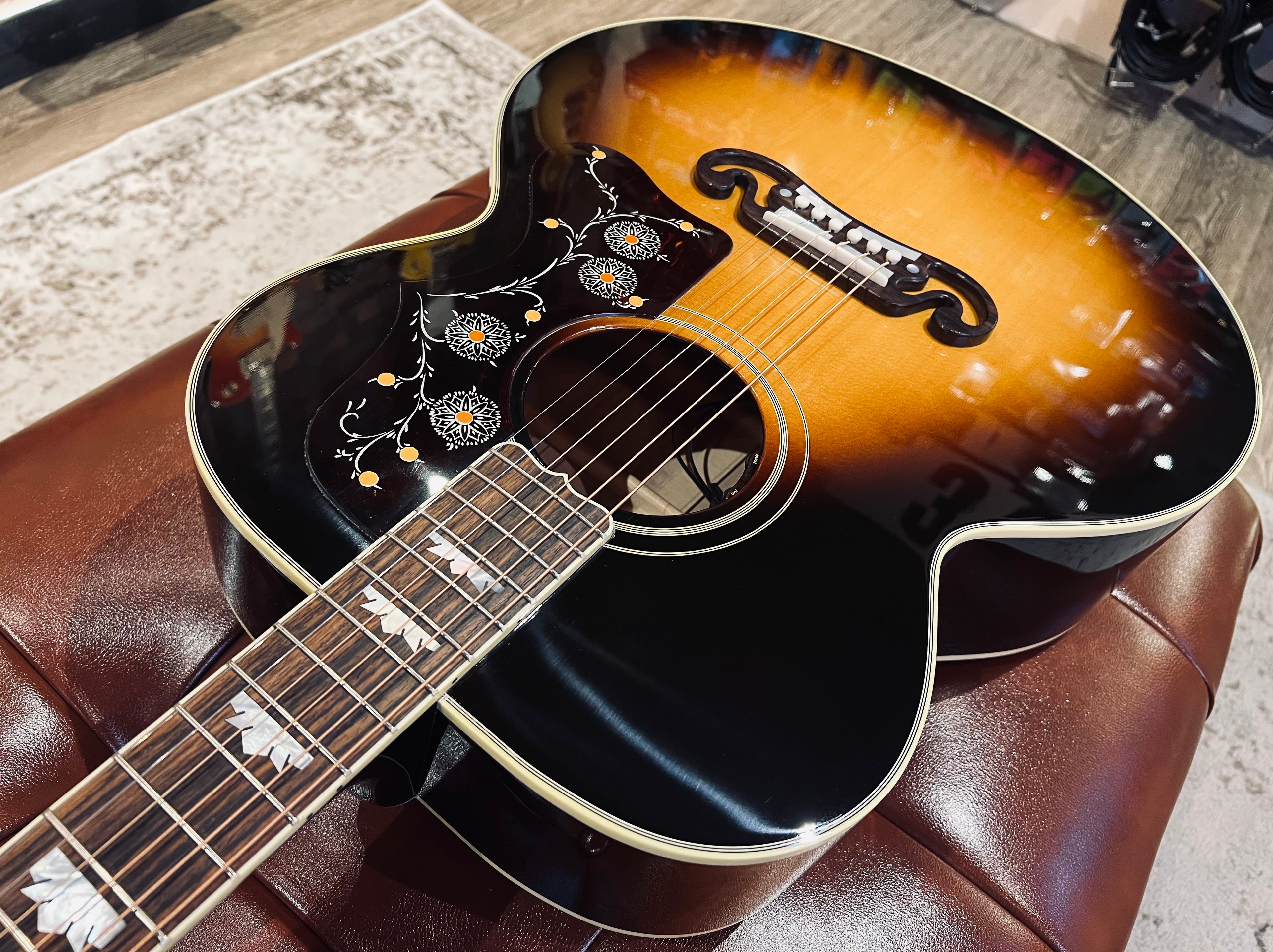 Gibson SJ-200 Original Vintage Sunburst