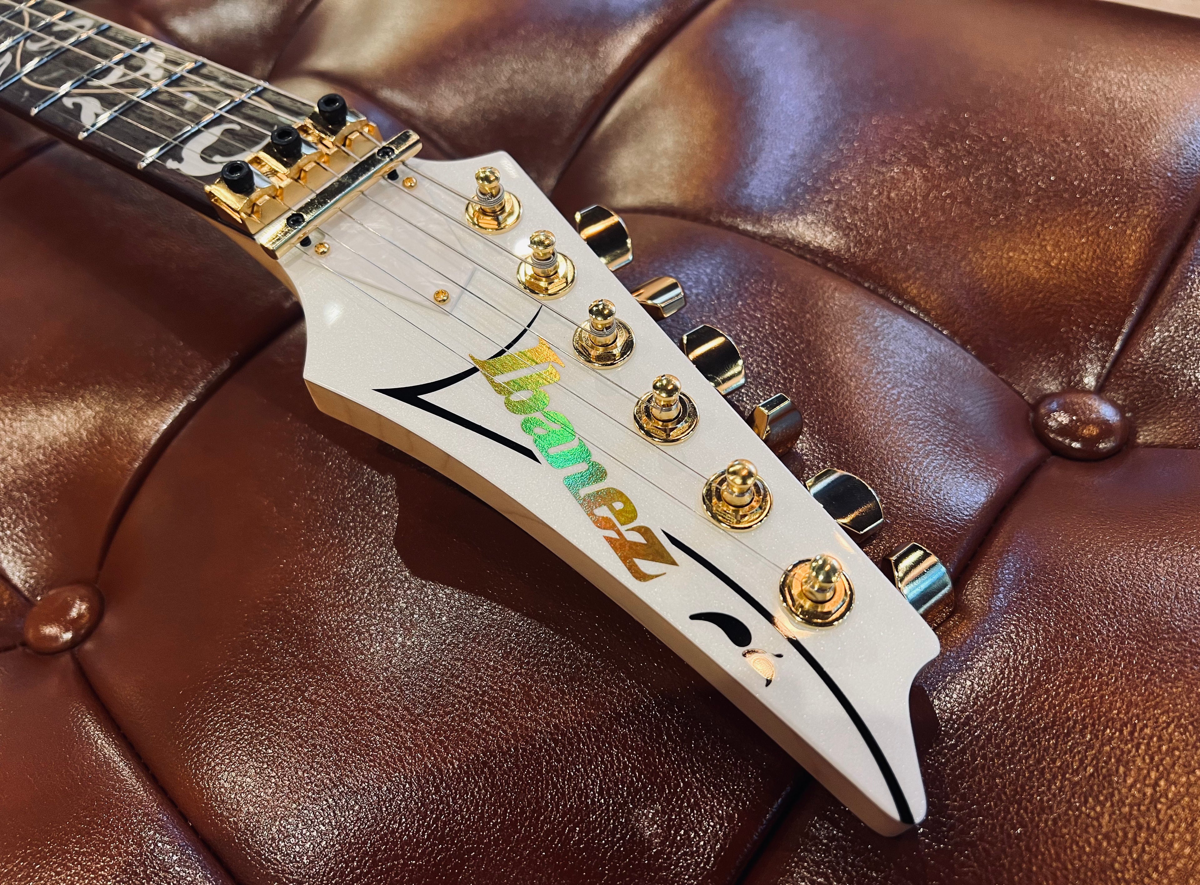 Ibanez PIA Stallion White