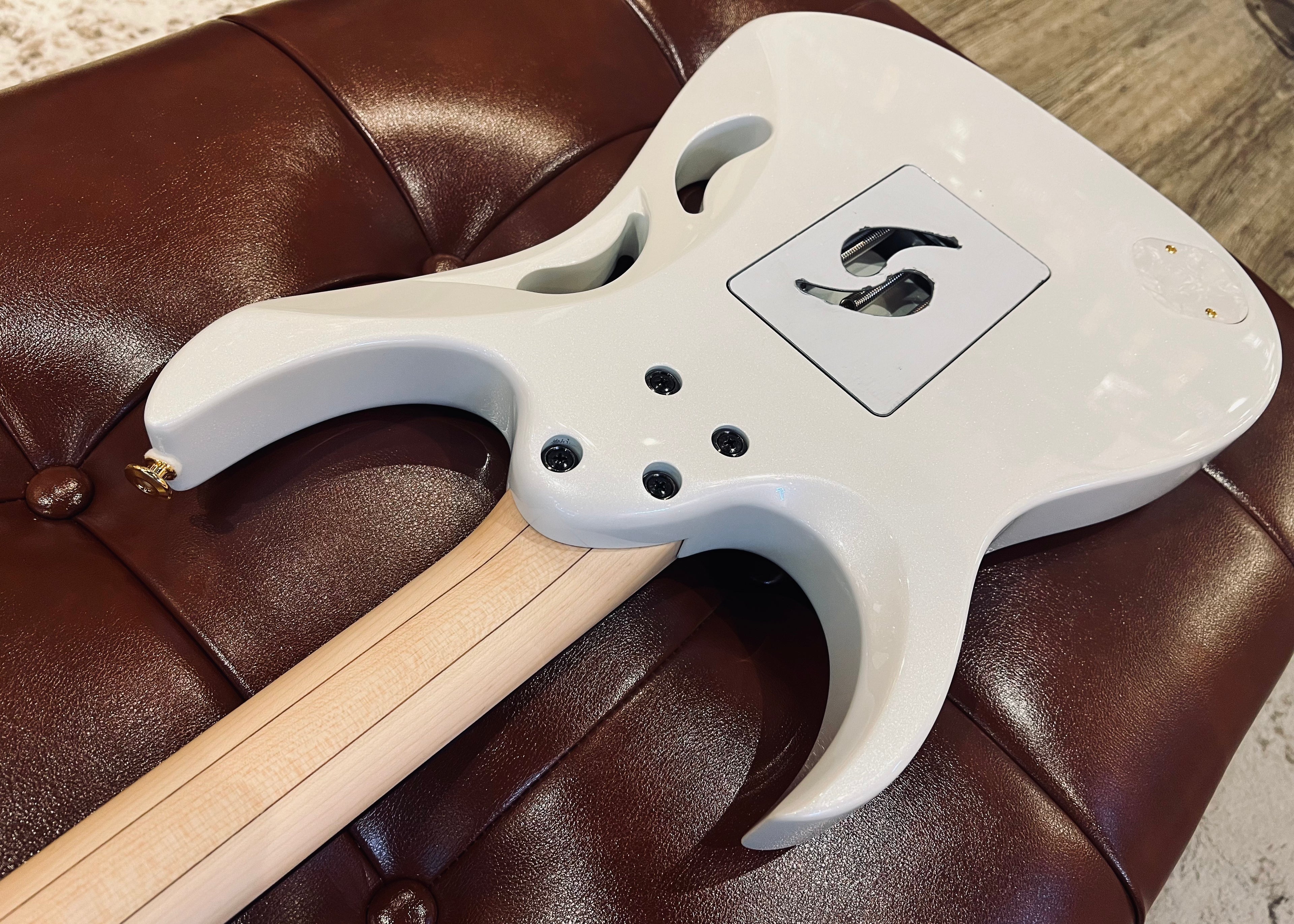 Ibanez PIA Stallion White