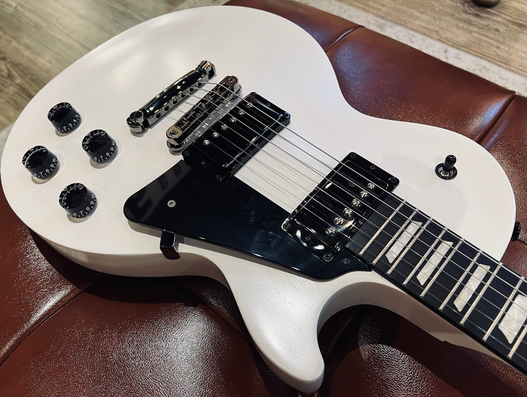 Gibson Les Paul Studio Modern Worn White