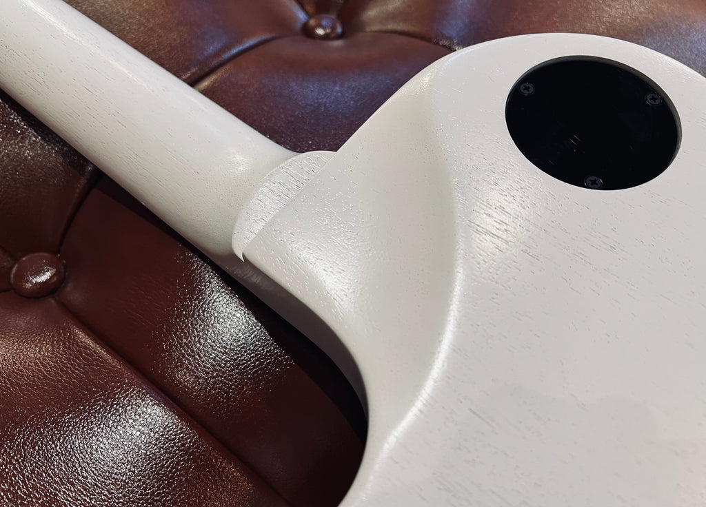 Gibson Les Paul Studio Modern Worn White