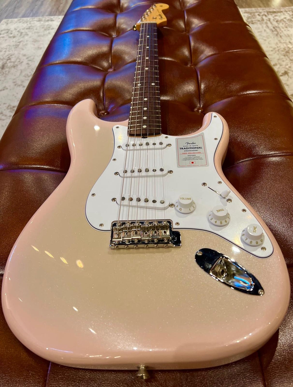 Fender Japan 60s Stratocaster Stardust Pink