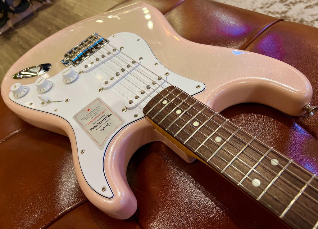 Fender Japan 60s Stratocaster Stardust Pink
